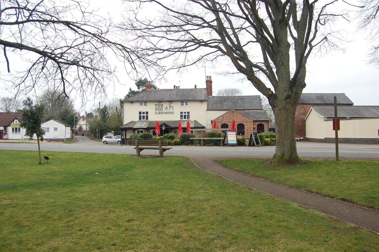 Hotel The Pug & Greyhound Great Glen Exterior foto